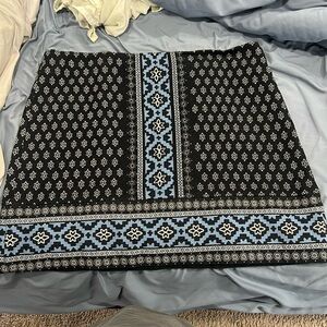 LOFT Winter print skirt